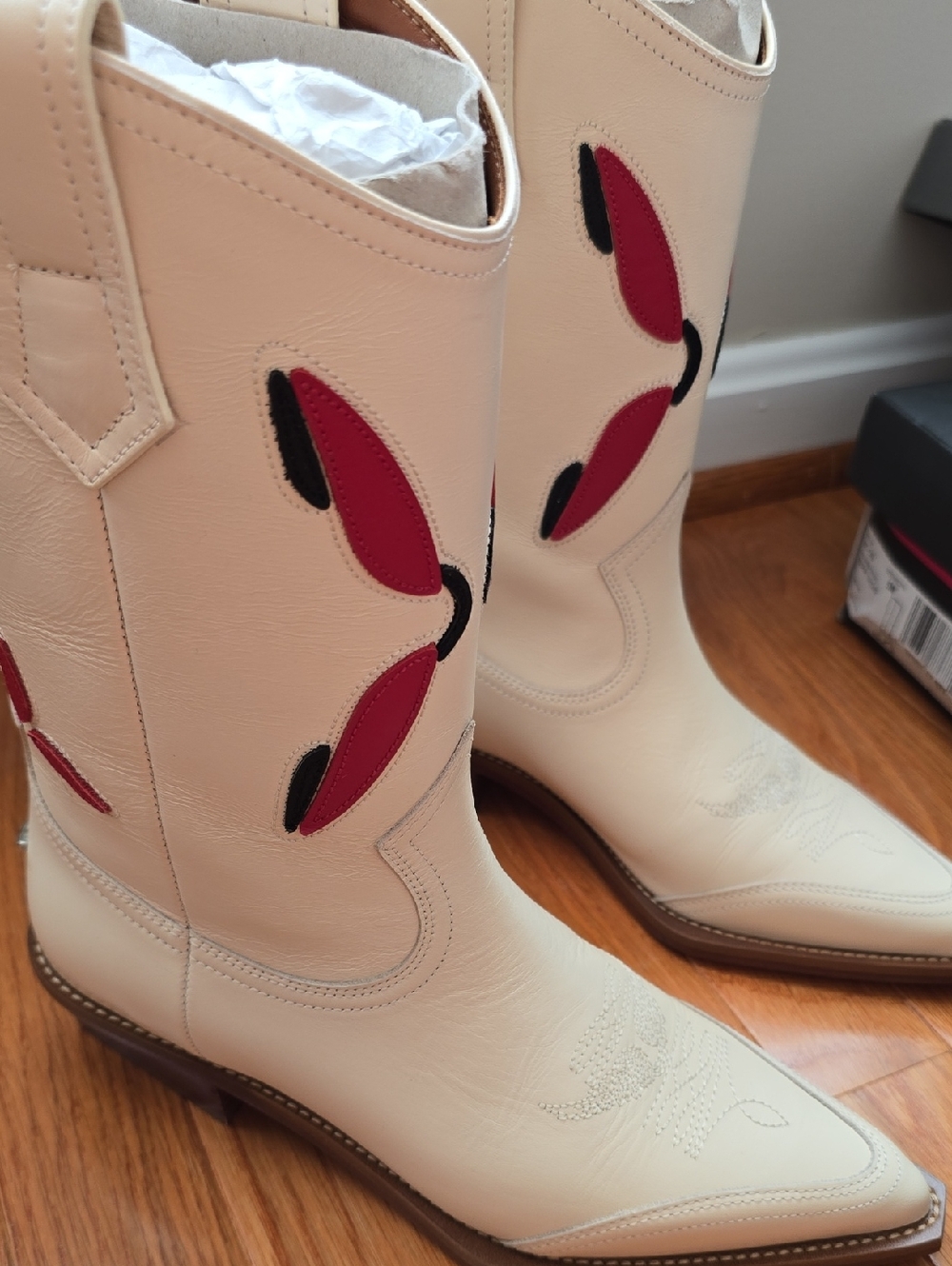 NEW Zadig And Voltaire Cream Western Cara Leather Boots Size 36 - Picture 7 of 16